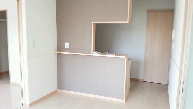 【居間・リビング】レイウッド蒲町・2