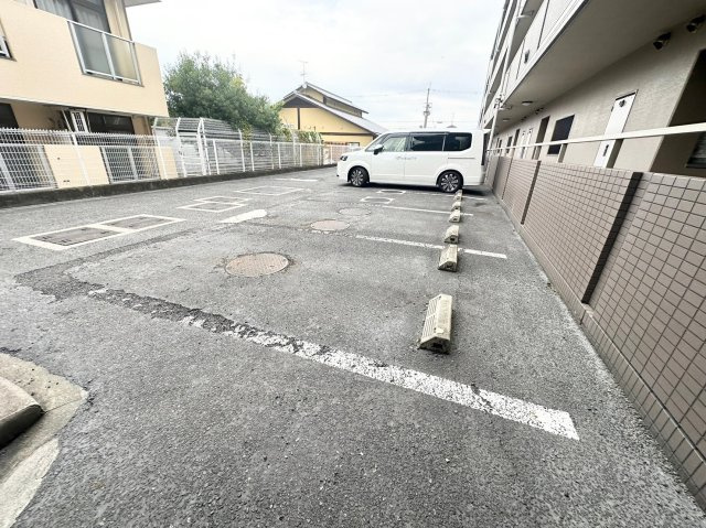 【駐車場】 | ハウス謙吉
