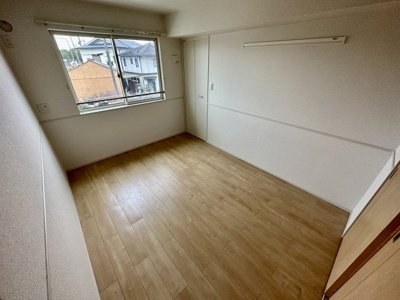 【洋室】 | フラワー