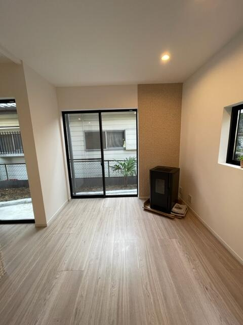 宇都宮市富士見が丘４丁目　２ＬＤＫ　中古住宅の居間・リビング