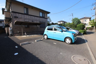 【要空確認】敷地内駐車場です♪