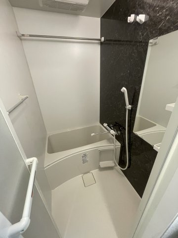 S-RESIDENCE江坂Eminenceの浴室
