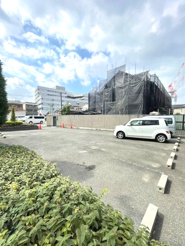 グラン・エスポワールの駐車場