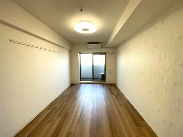PHOENIX新大阪の居間・リビング