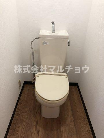 ミラノハイツのトイレ|ゆったりとした空間のトイレです