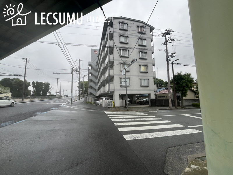 ロワイヤル京見橋の外観