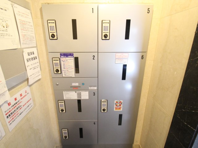 ライジングコート岸里玉出駅前のその他共用部分