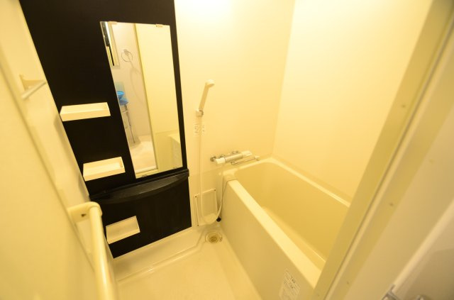 ラシーヌ宿院の浴室|日々の暮らしに欠かせないお風呂です