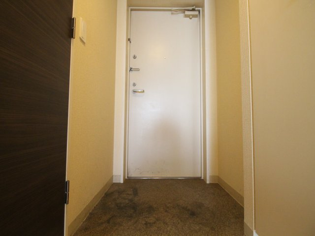 イリス長居公園の玄関