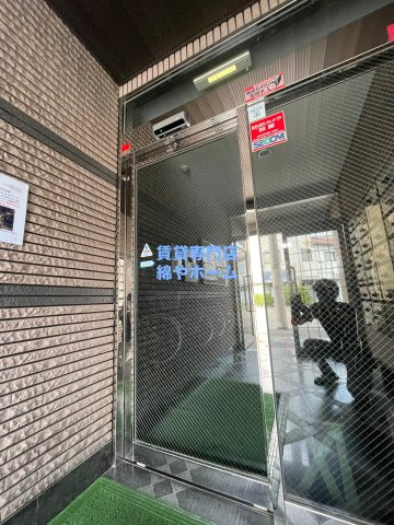 アレマーナ北加賀屋のエントランス|毎日通るエントランスはこのようになっています