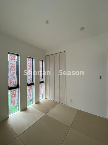 【和室】 | リビングと一体利用可能な４.5帖の和室◎
育児や家事はもちろん！ワークスペースにも重宝しますよ♪