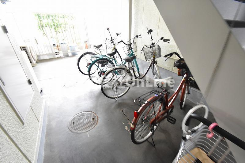 八尾市東山本町３丁目のアパートのその他共用部分