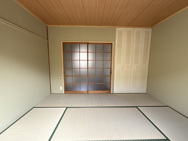 ドリームハウス岡本の寝室