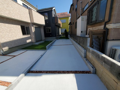 【駐車場】 | Kolet岩槻15 | 駐車場に車を止められます