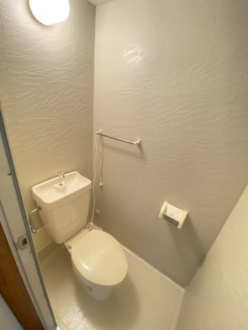 ハイツ山村のトイレ|シンプルで使いやすいトイレです