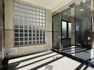 【エントランス】