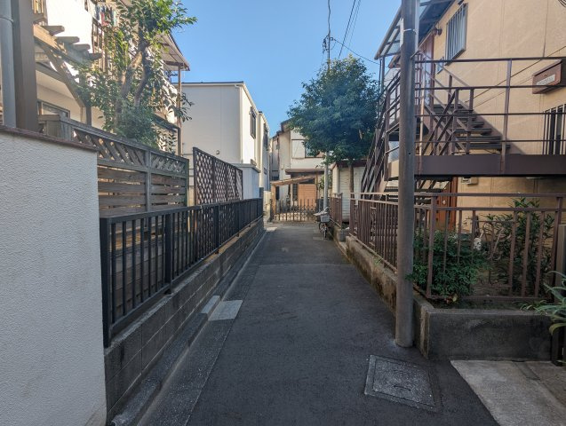 大田区山王４丁目　土地の前面道路含む現地写真