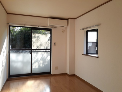 【居間・リビング】 | ホワイトヒューレ | ゆったり過ごせる居間です