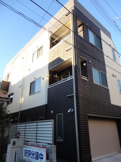 グランディールの外観