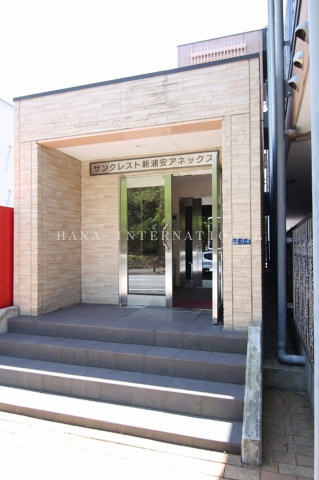 サンクレスト新浦安アネックスのエントランス