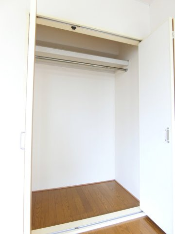 都部ハイツの収納