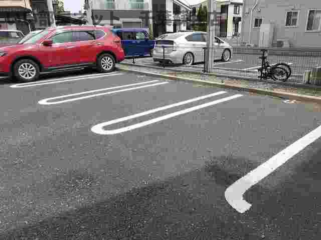 メゾン参番館の駐車場|駐車場です