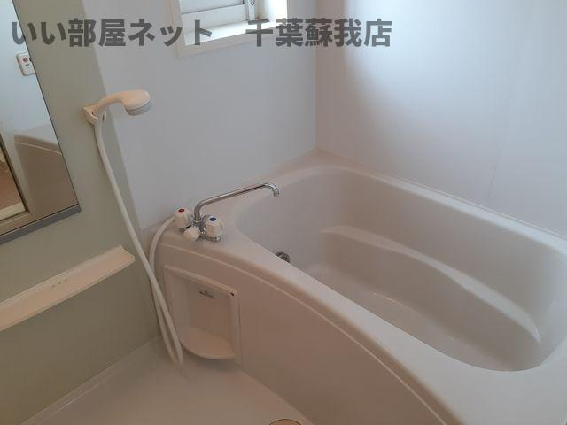 メゾン参番館の浴室|きれいなお風呂です
