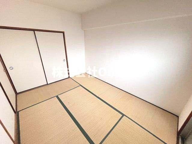 【寝室】