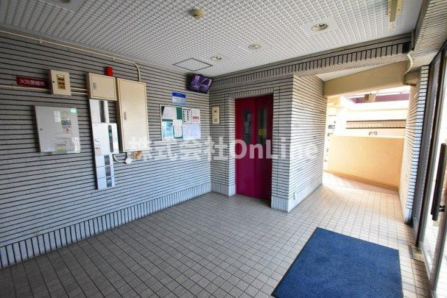 【エントランス】