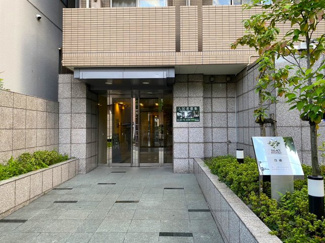 【エントランス】