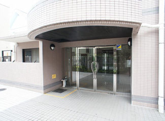 【エントランス】