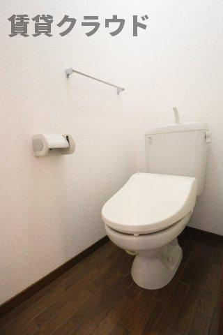 サンラルゴのトイレ|脱衣スペースもあります