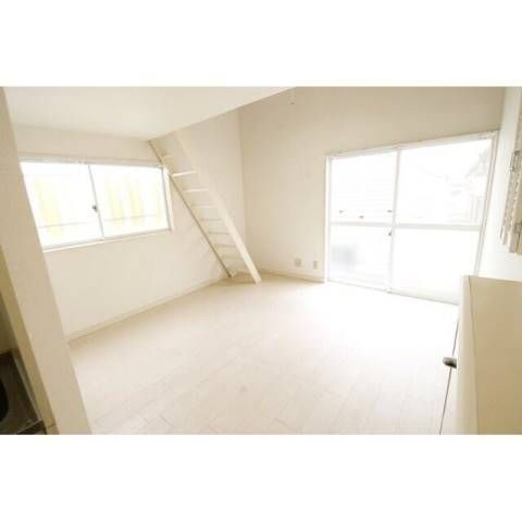 メグミコーポの居間・リビング