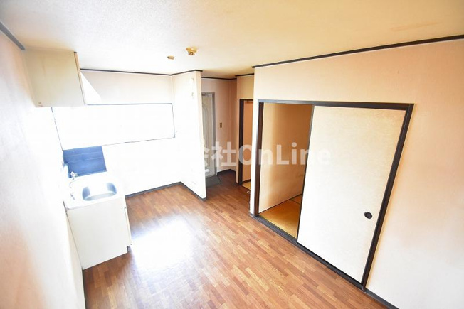 【居間・リビング】