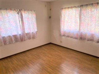 聖ソレアードの洋室
