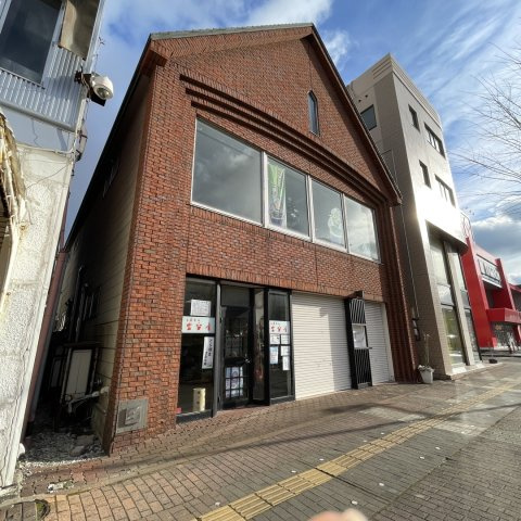 ニューヨークテラスビルの外観