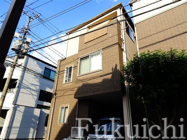 グランシャリオの外観