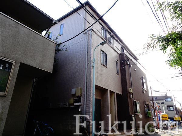 グランシャリオの外観