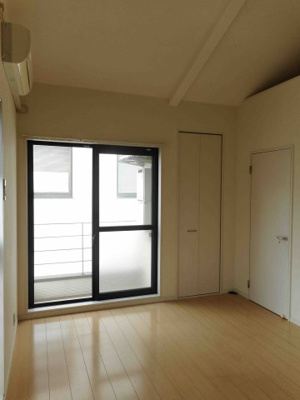 【洋室】 | willing塩原 | 別号室の写真になります。現況優先。