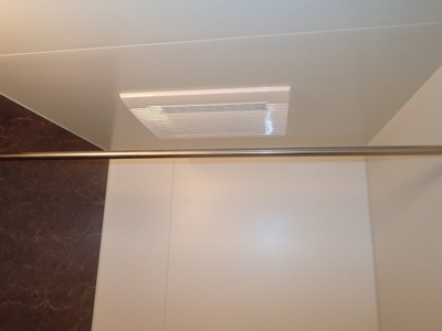 【設備】 | サンセリテ至誠会松崎町 | 梅雨や寒い時期の味方！浴室乾燥です！