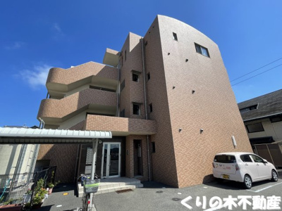【外観】 | ルクサスAKANE | 落ち着いた雰囲気の外観です