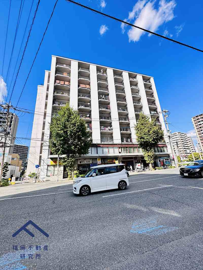 福岡リバーキャッスルの外観