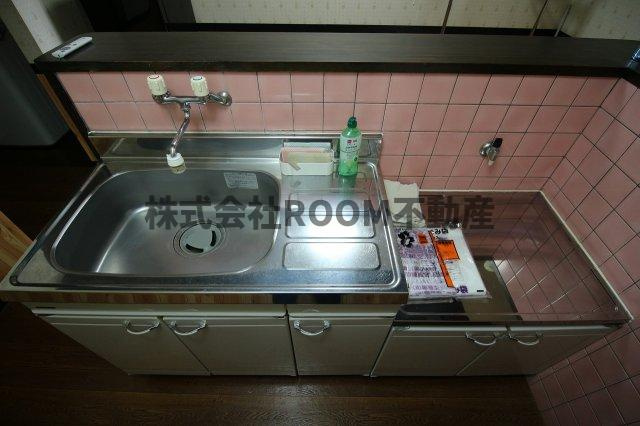 ＡＣＴⅣのキッチン|コンパクトなキッチンで掃除もラクラク