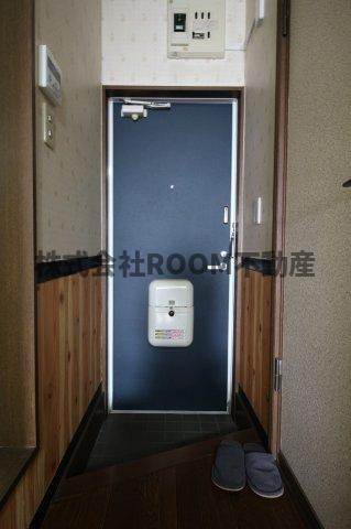 ＡＣＴⅣの玄関|明るい玄関です