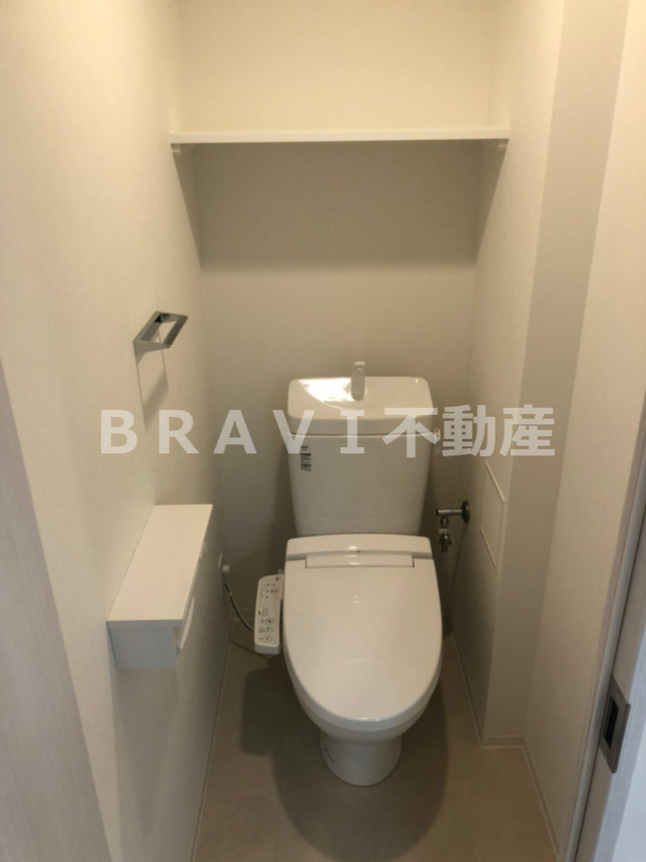ルネフラッツ谷町四丁目　BRAVI不動産のトイレ|【ルネフラッツ谷町四丁目】トイレもきれいです