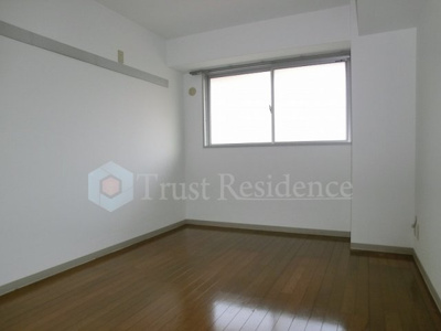 【寝室】 | 西住レジデンス | 別部屋参考写真