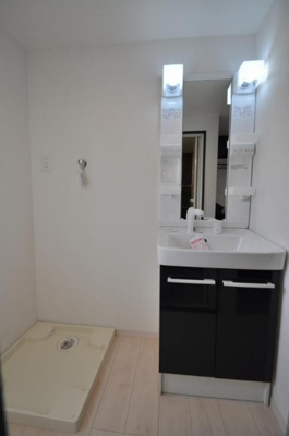 【洗面所】 | イル・グラッツィア大橋駅前Ⅰ | 別号室の写真になります。現況優先。