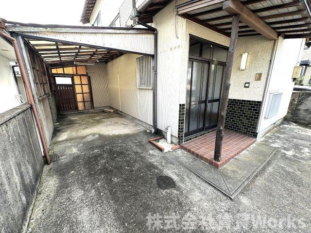 藍住町乙瀬戸建の駐車場|駐車スペースもあります