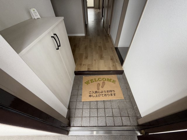 山田コーポの玄関