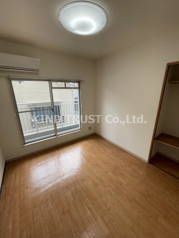 Precious J-1の居間・リビング|居間です